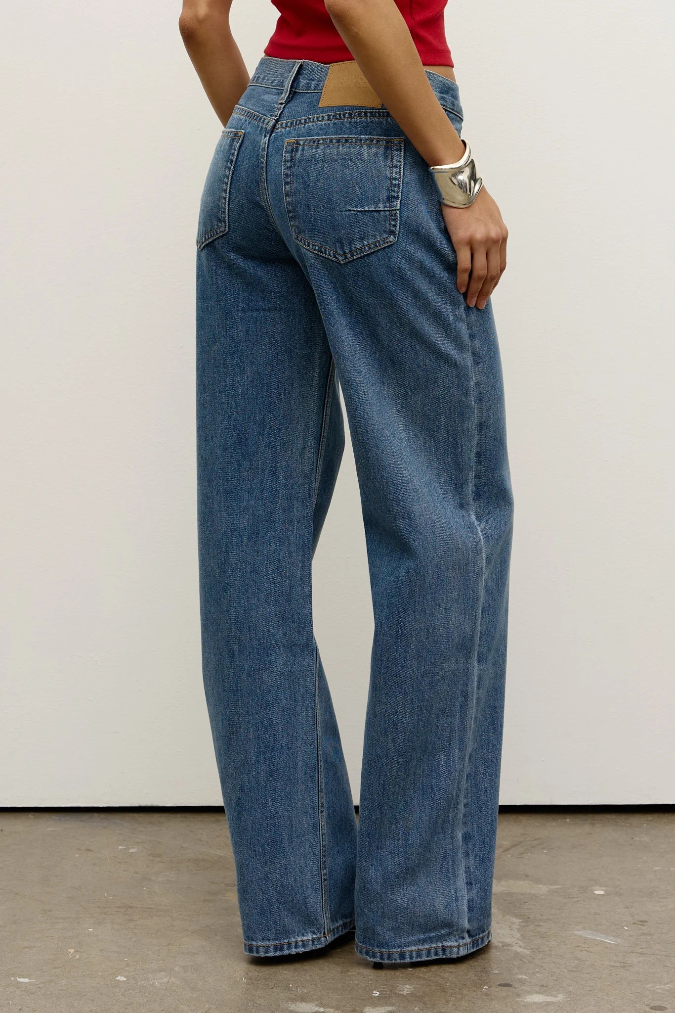 Avery jean - True Blue