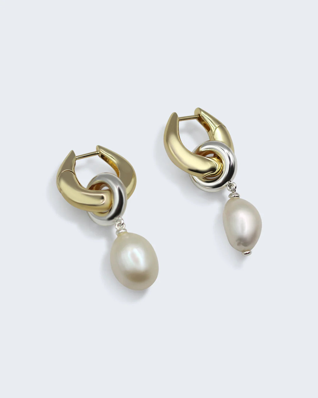 Multiverse Pearl Hoops