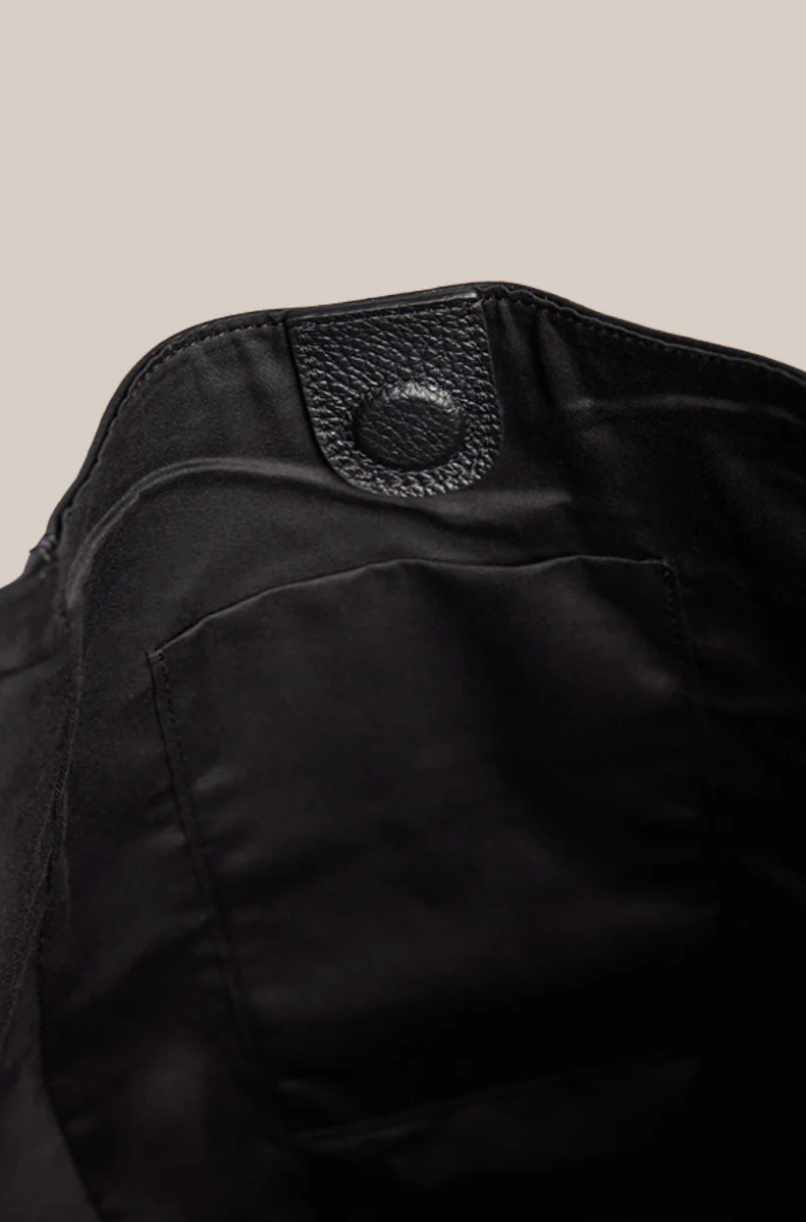 Scarlett 2.0 Black Leather Hobo Bag