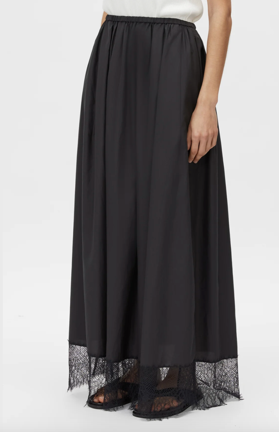 Lira Maxi Skirt - Black