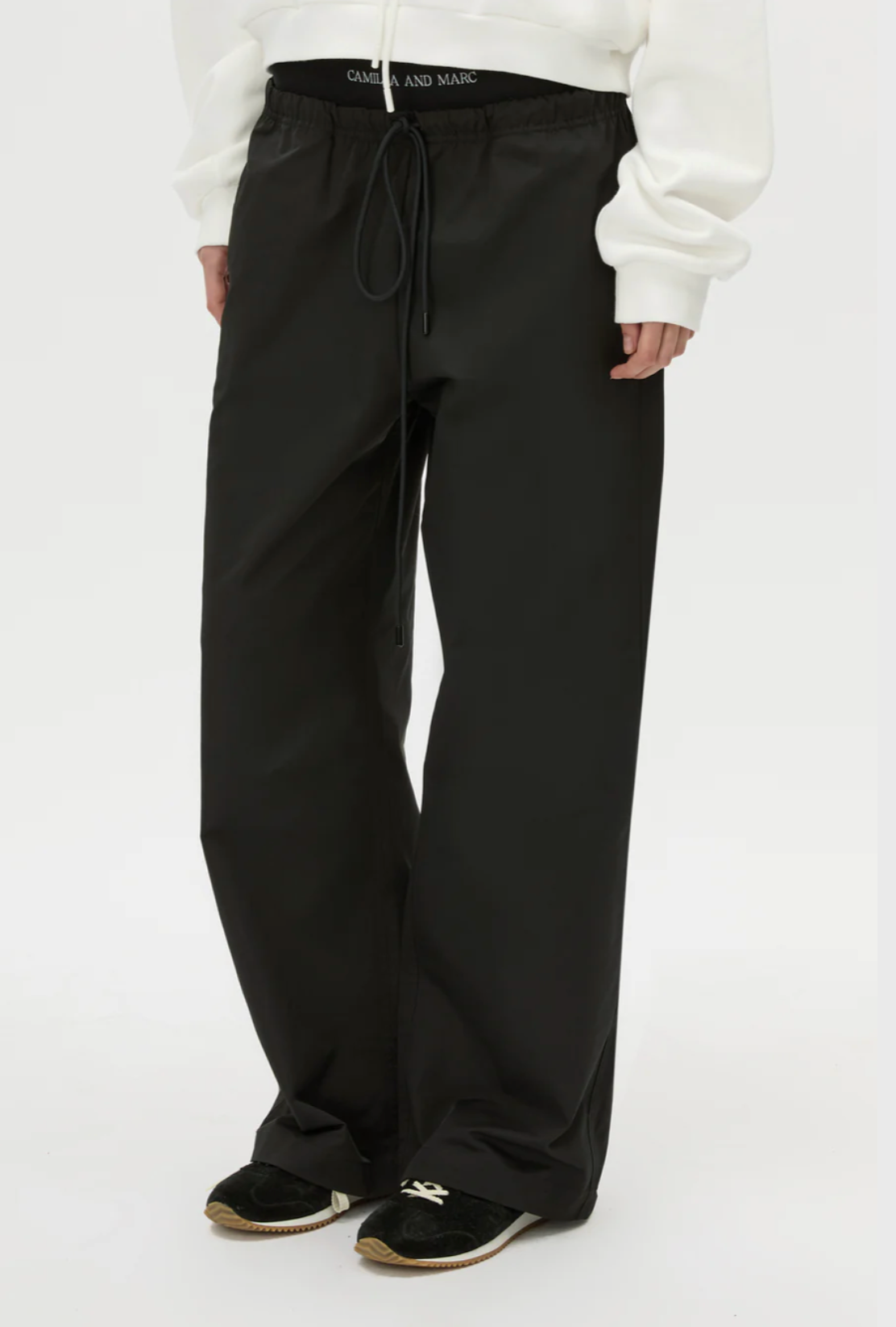 Dia Elastic Detail Pant - Black