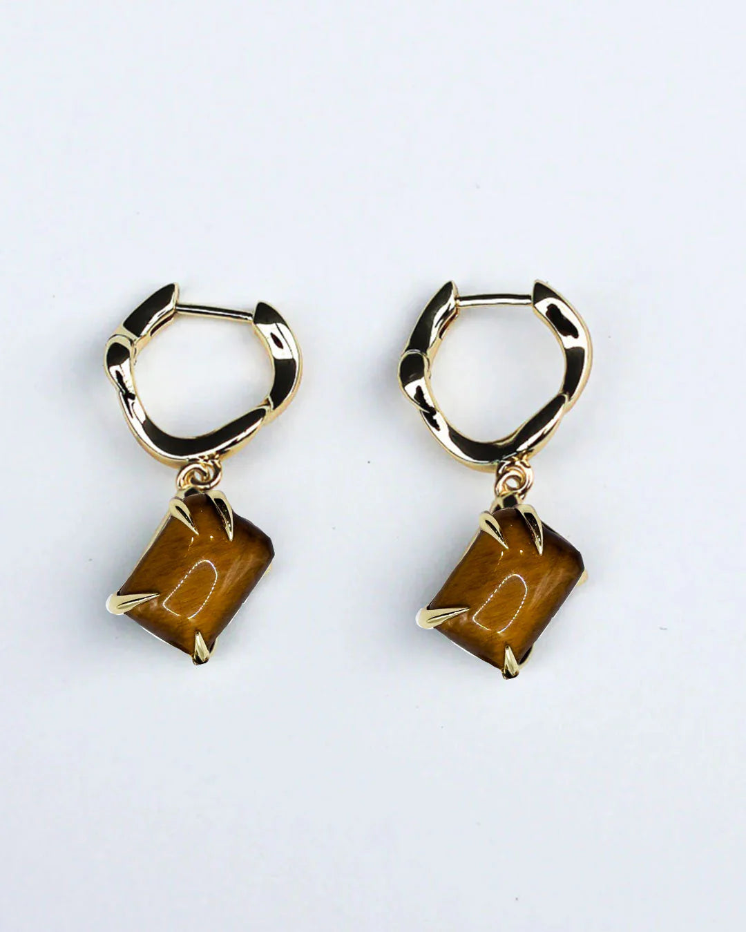 Wave Huggies with Tigers Eye - 18k Gold
