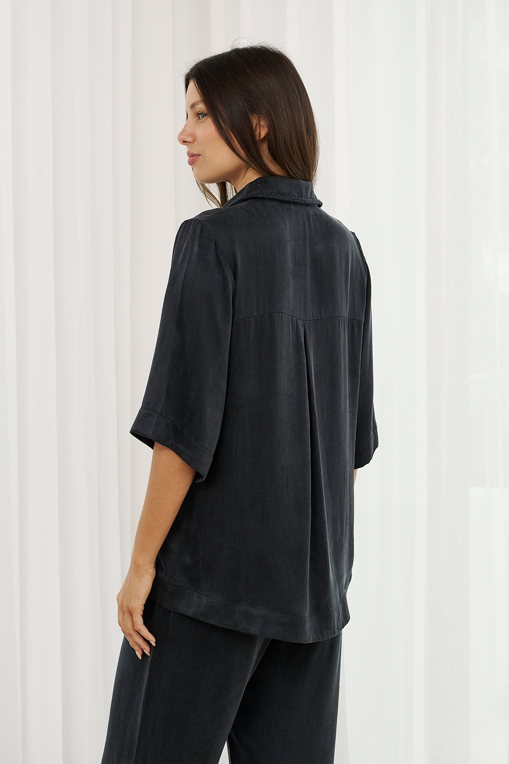 Hazel Shirt - Washed Black