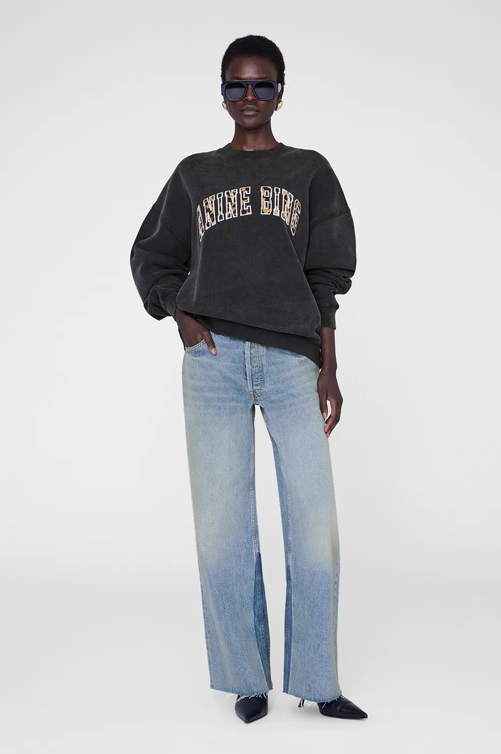 Miles Sweatshirt Leopard - Washed Black