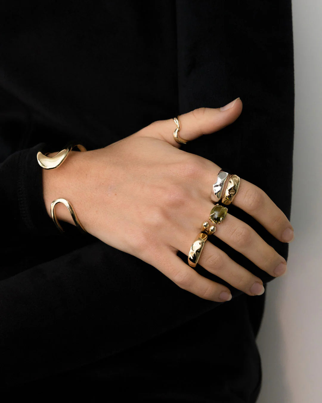 Accord Gemstone Ring - 18k Gold Plating + Peridot