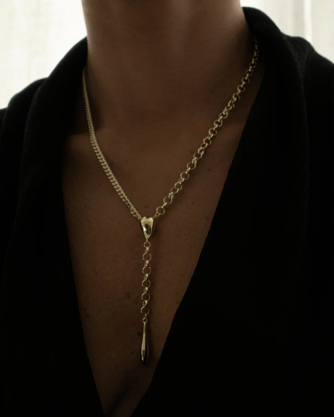 Droplet Necklace - 18k Gold Plating