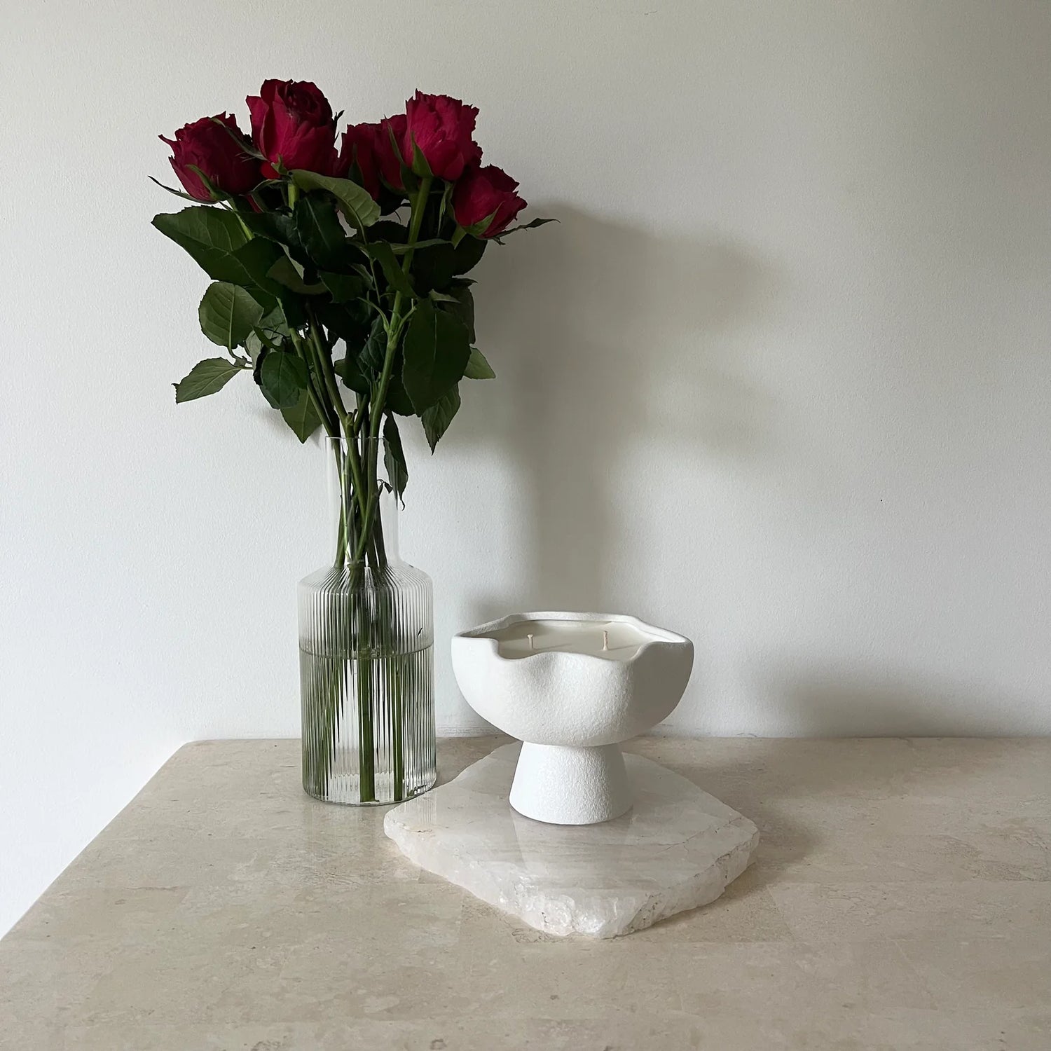 Fleur Blanche Vase 400 - Santal Kafka
