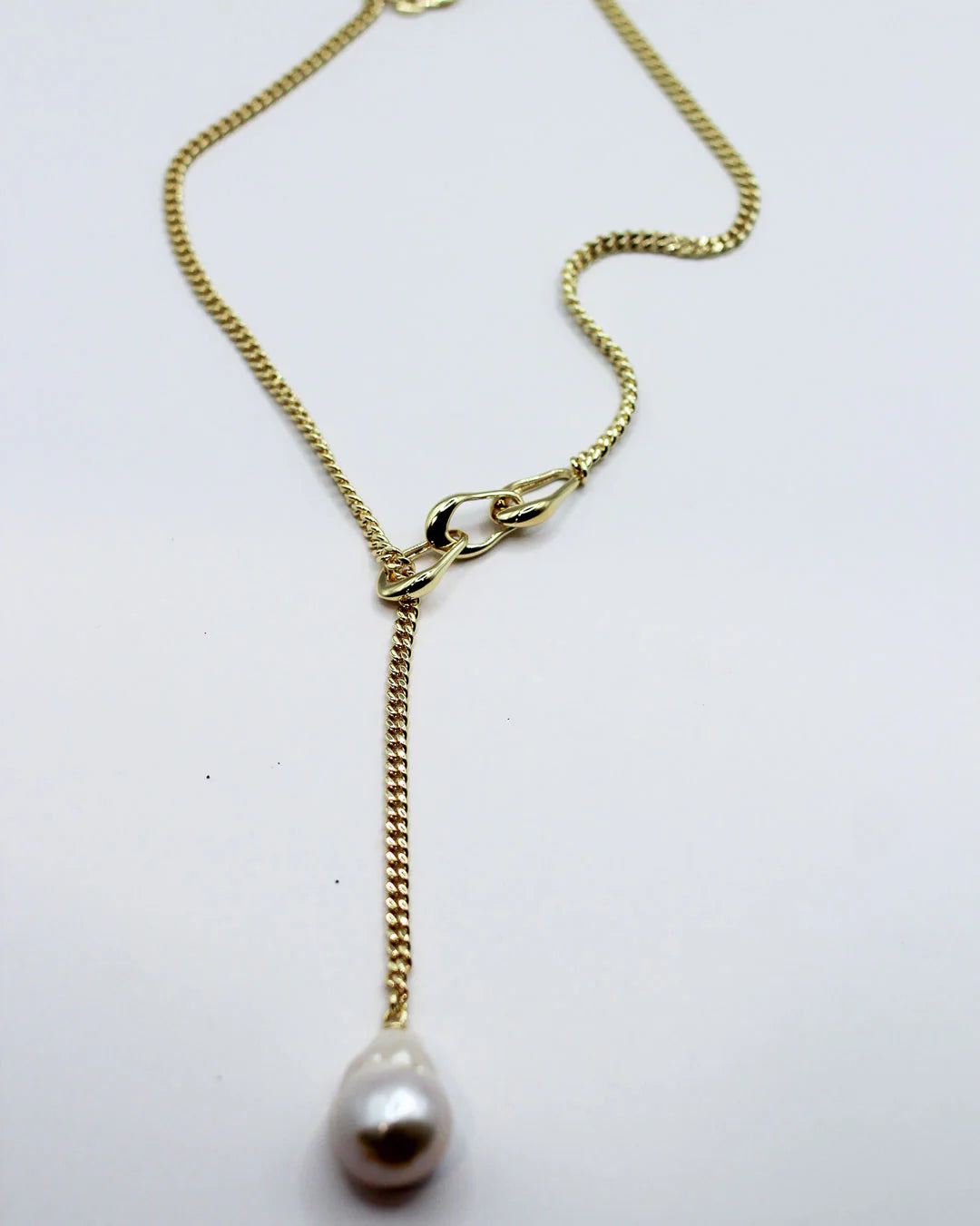Linked Pearl Necklace - Brass, Pearl and 18k Gold