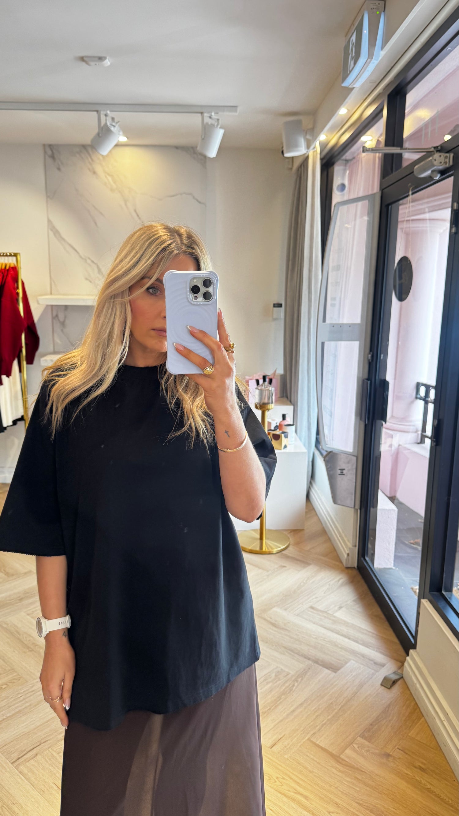 The Kelly Tee - Black