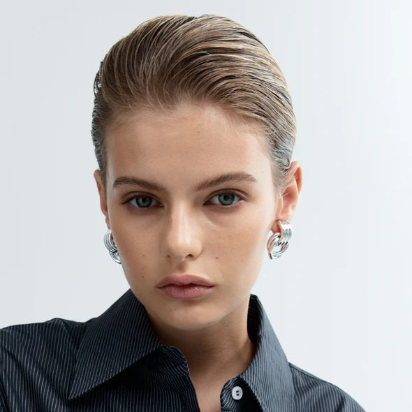 Mini Knot Earrings - Silver