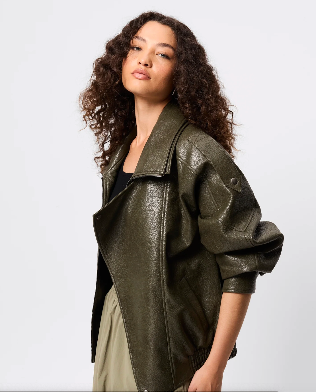 Saxon Oversized Bomber - Olive