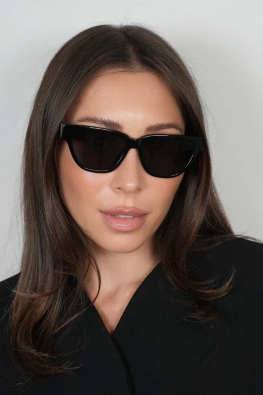 Shade 009 - Black/Grey