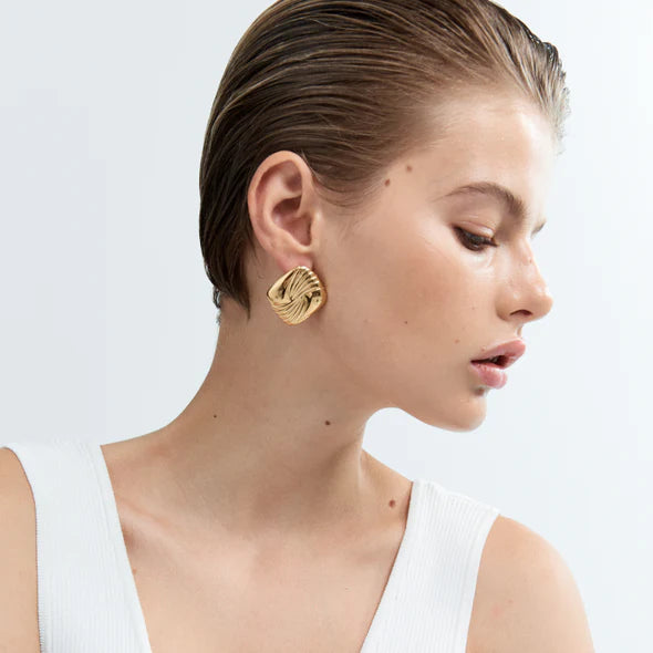 Tabi Earrings - Gold