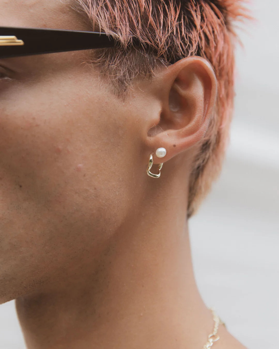 Wave Huggies - Brass + 18k Gold