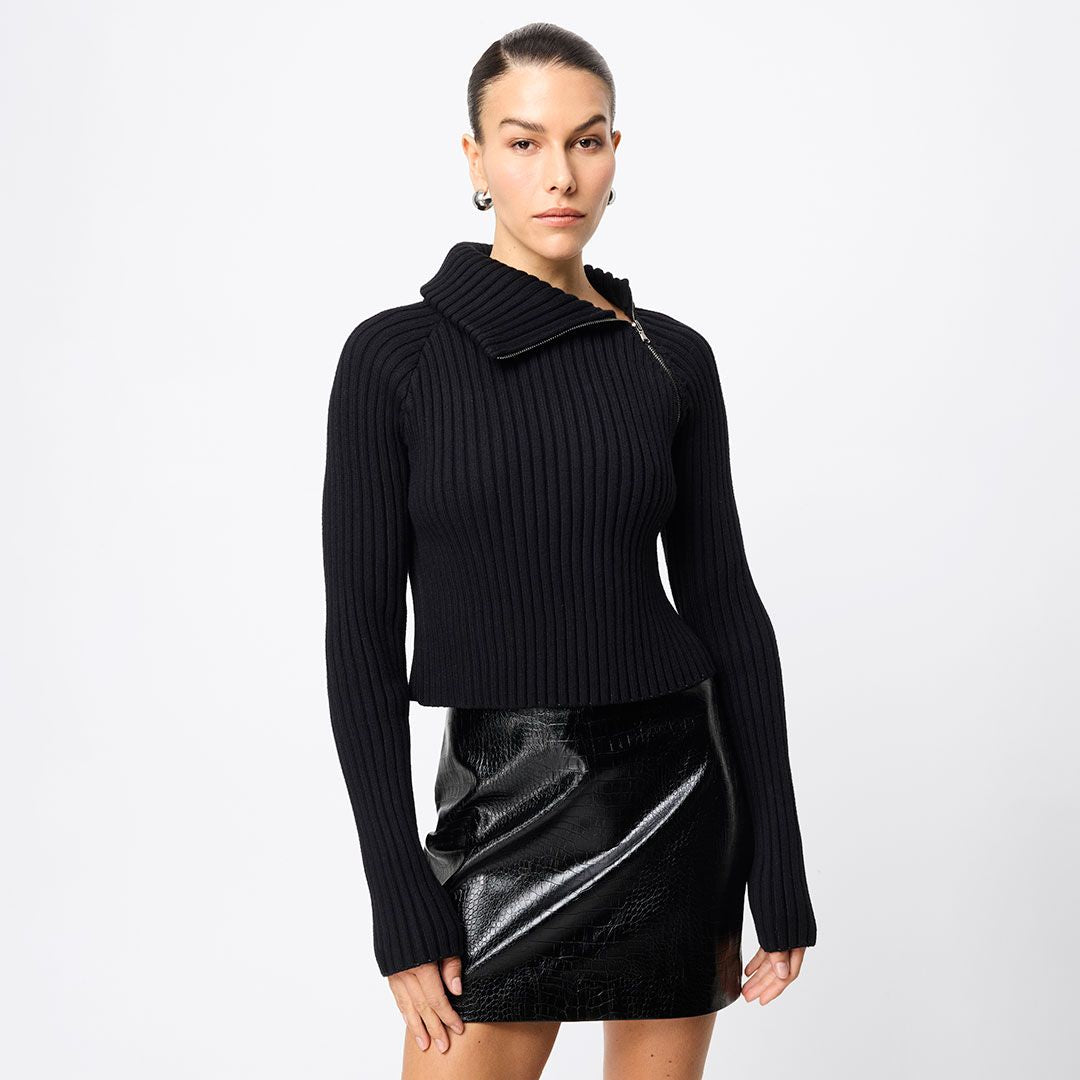 Lineage Knit Jumper - Black